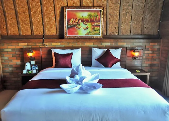 Surya Chandra 3*